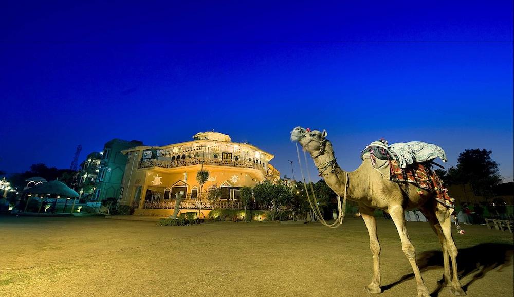 Nirali Dhani Ethnic Heritage Hotel And Resort ジョードプル エクステリア 写真