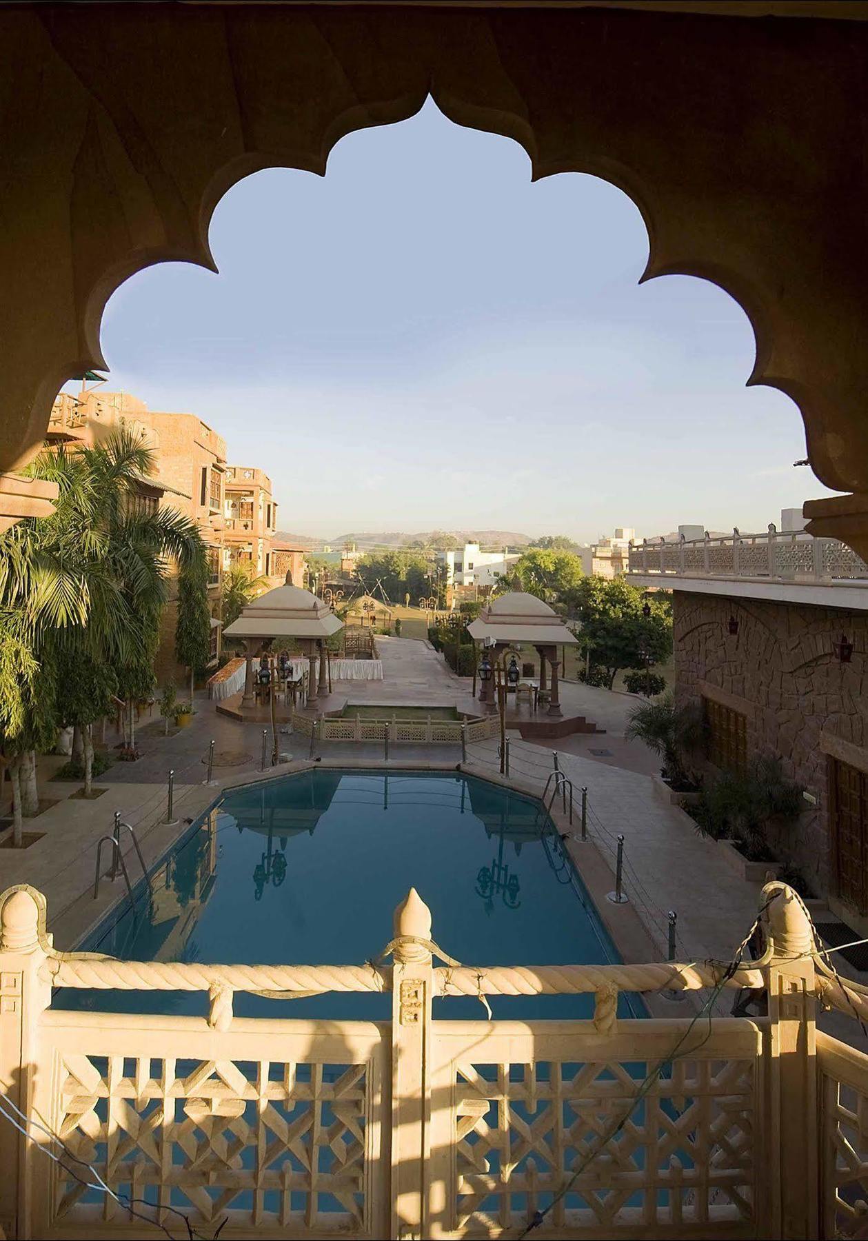 Nirali Dhani Ethnic Heritage Hotel And Resort ジョードプル エクステリア 写真