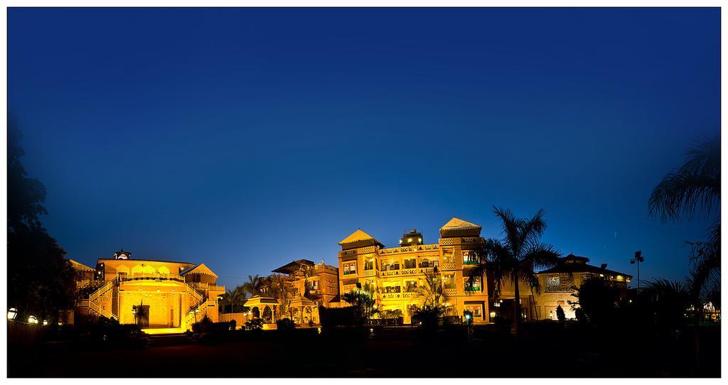 Nirali Dhani Ethnic Heritage Hotel And Resort ジョードプル エクステリア 写真